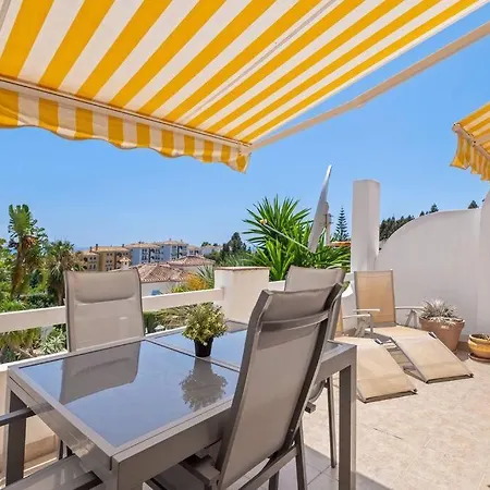 아파트 Penthouse With A Panoramic View And 2 Pools *
